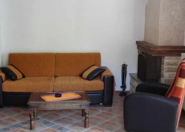 Menir Luxury Prínos