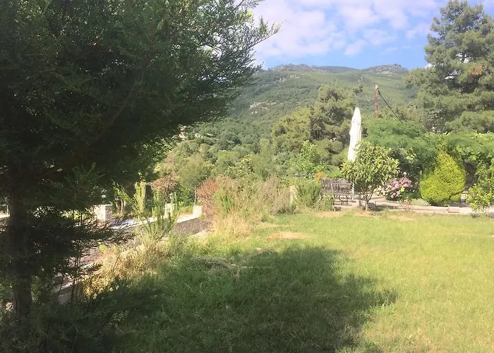 Menir Luxury Prínos